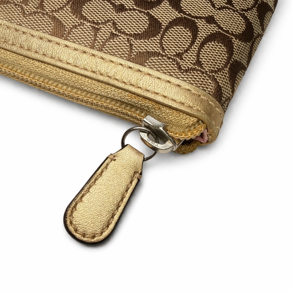 Coach Signature Tablet Sleeve Khaki Jacquard Gold Leather 8.25 x 10.35 - Picture 7 of 8